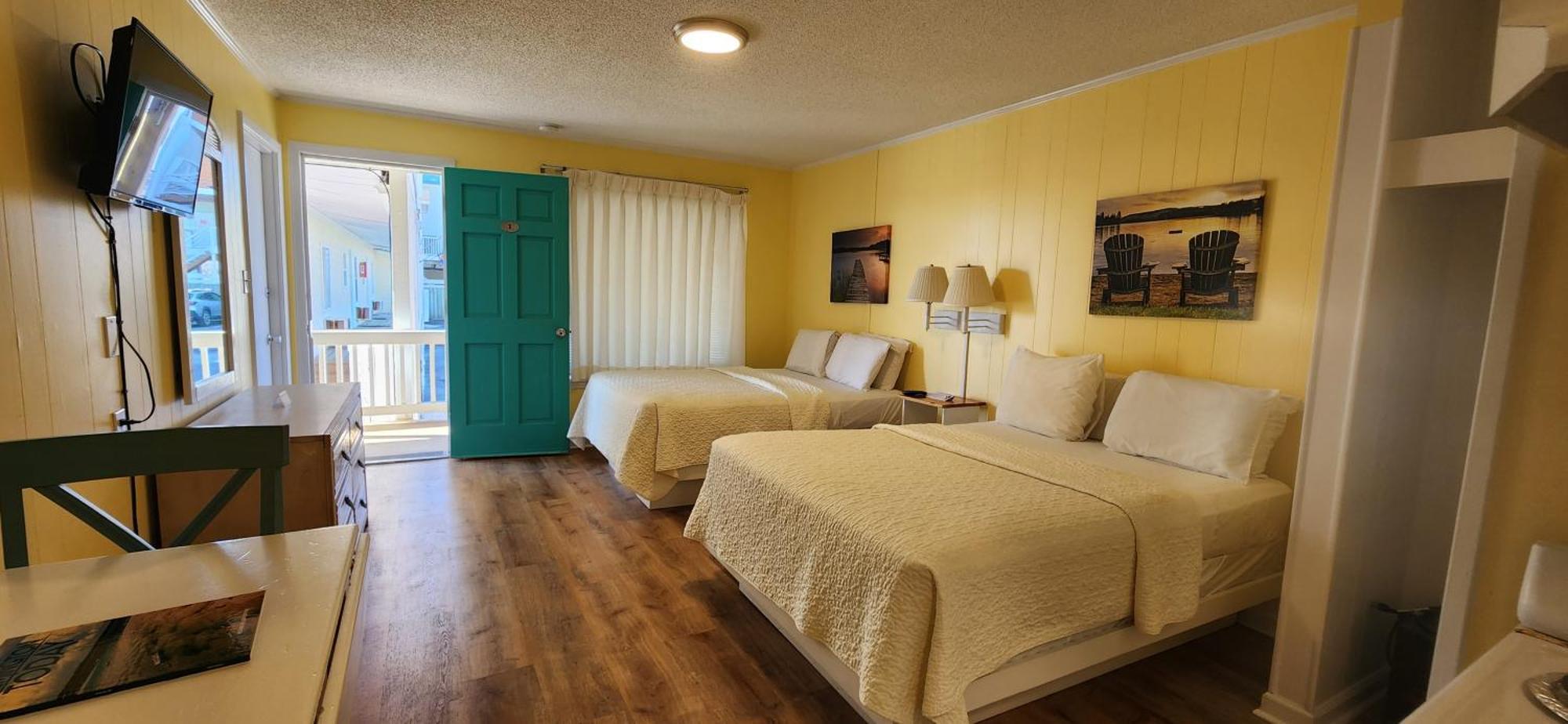 The Savannah Inn Carolina Beach Exterior photo